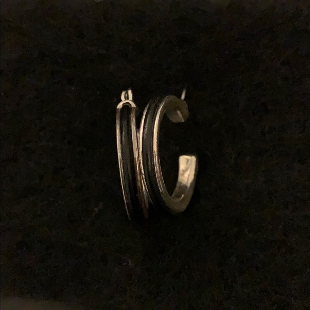Premier Designs Hoop earring - Picture 2 of 2
